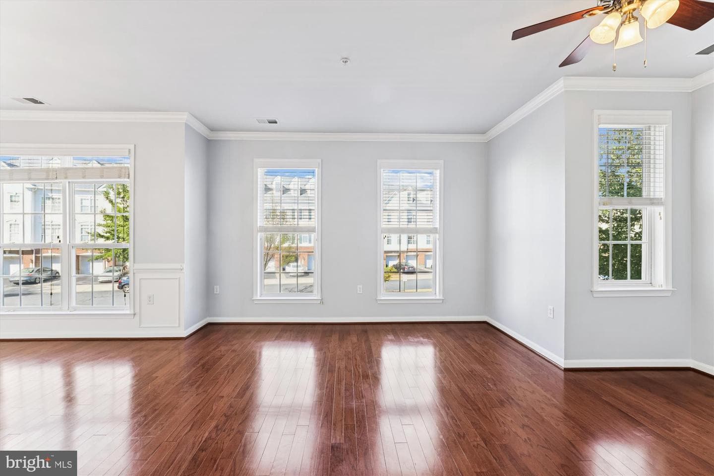 6821 Hampton Bay Lane photo 8