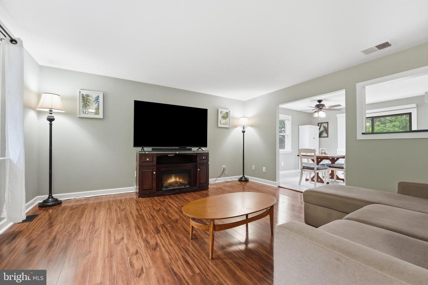 2718 Jackson Drive photo 3