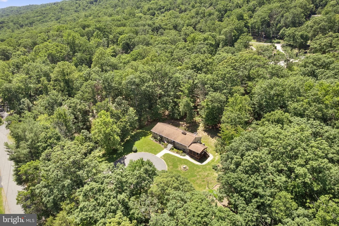 2112 Youngs Drive photo 40