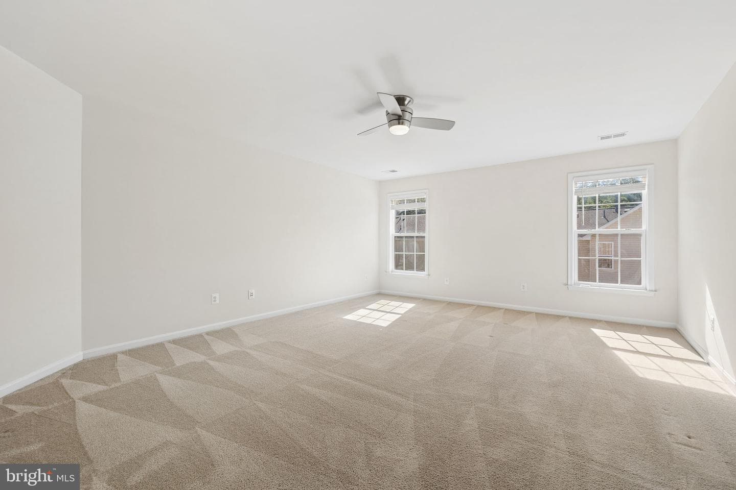 7451 Pensacola Place photo 39