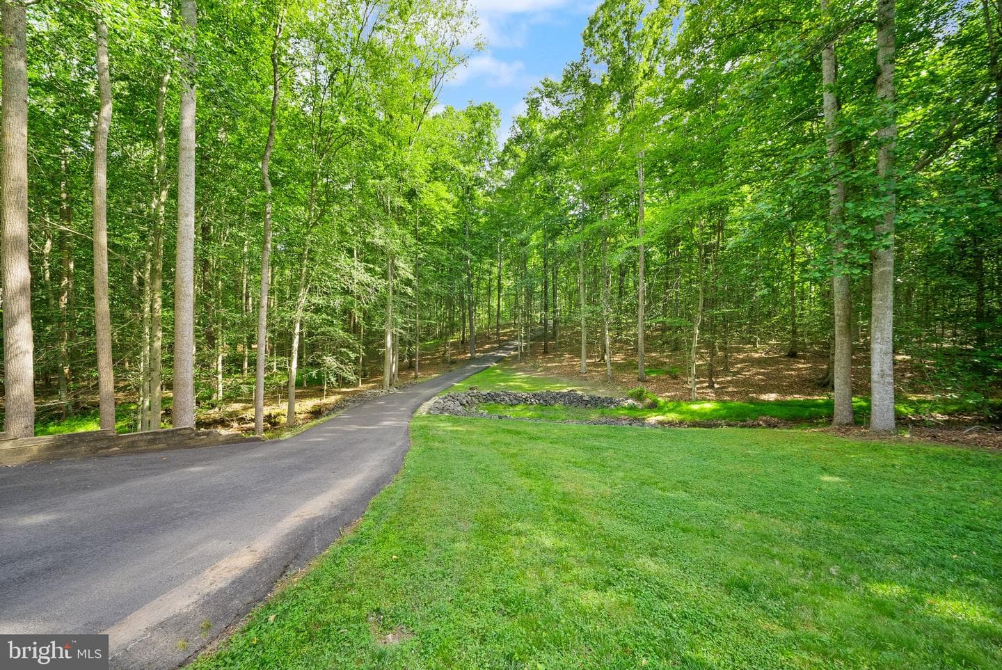 4896 Occoquan Club Drive photo 16