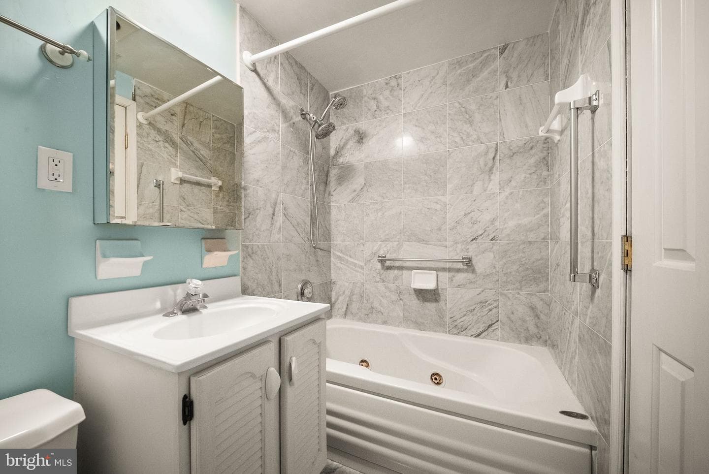 4896 Occoquan Club Drive photo 61