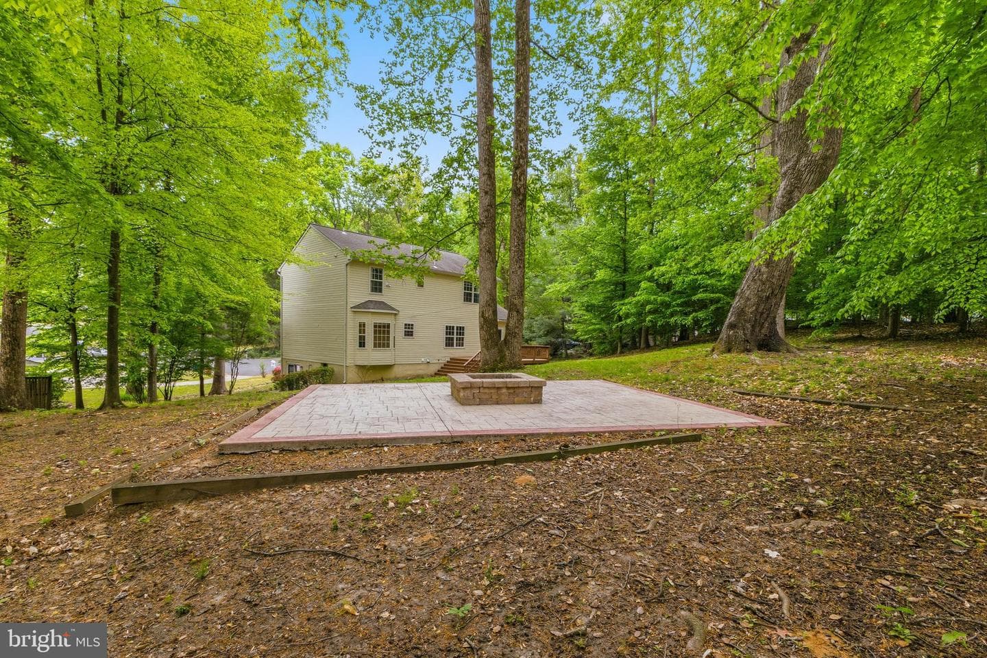 3404 Holly Circle photo 4