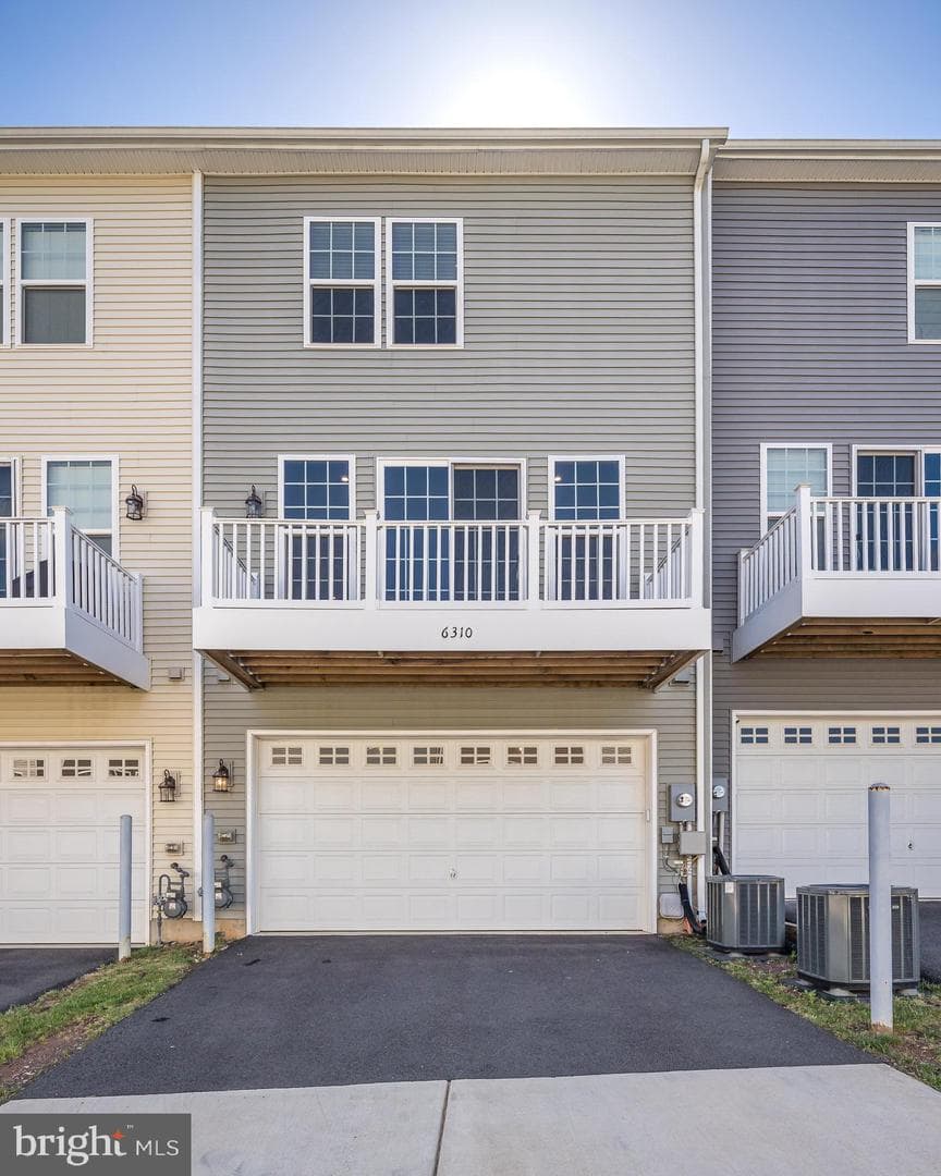 6310 Berkley Bridge Place photo 30