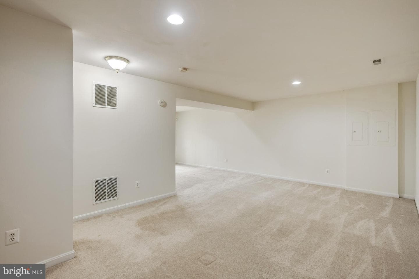 19237 Potomac Crest Drive photo 29