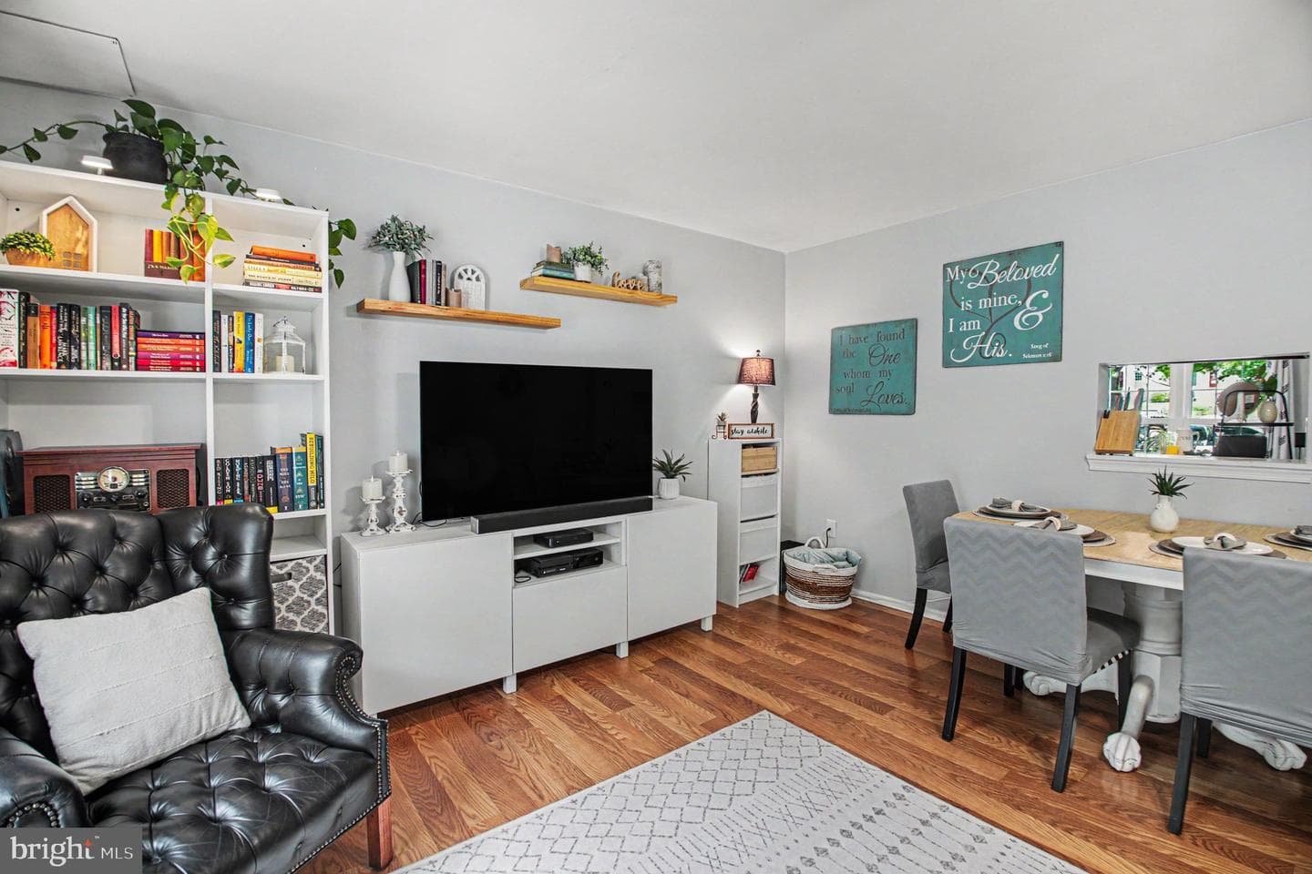 2868 Burgundy Place photo 8