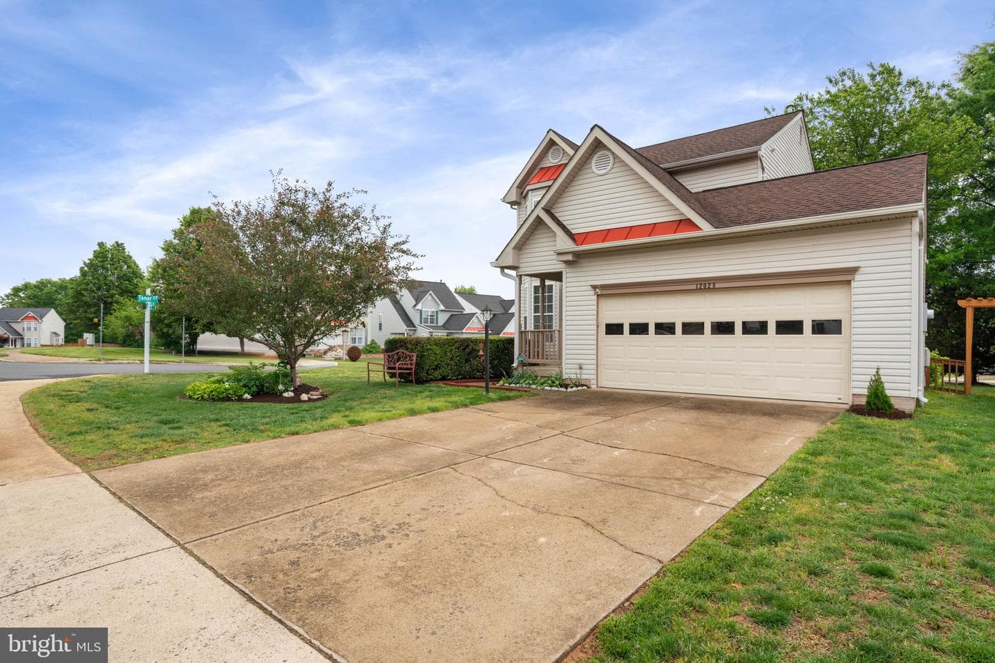 12028 Tango Ln photo 3
