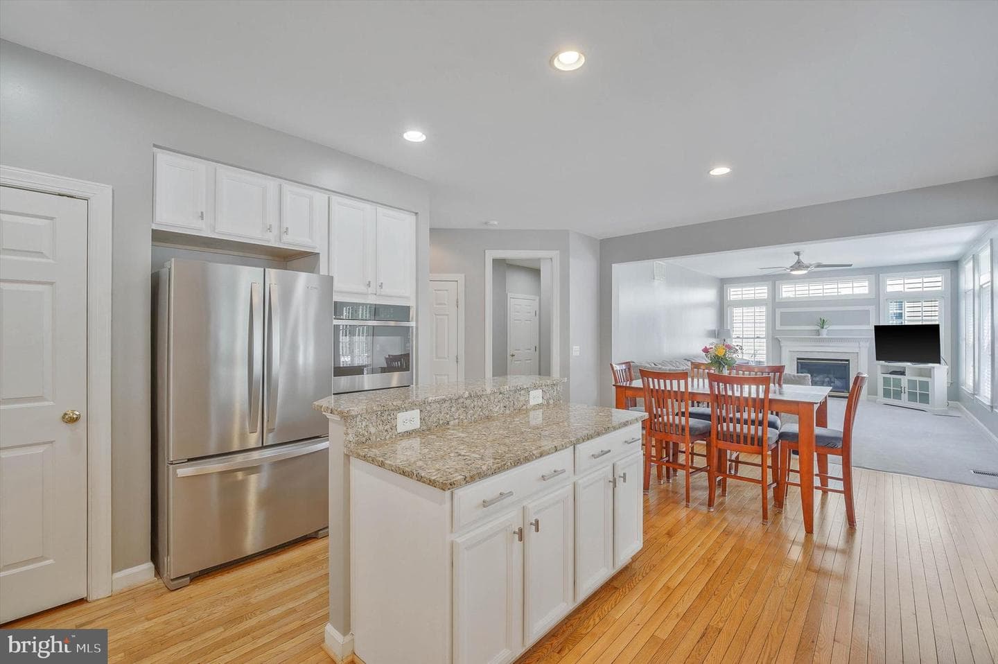 6519 Debhill Lane photo 23
