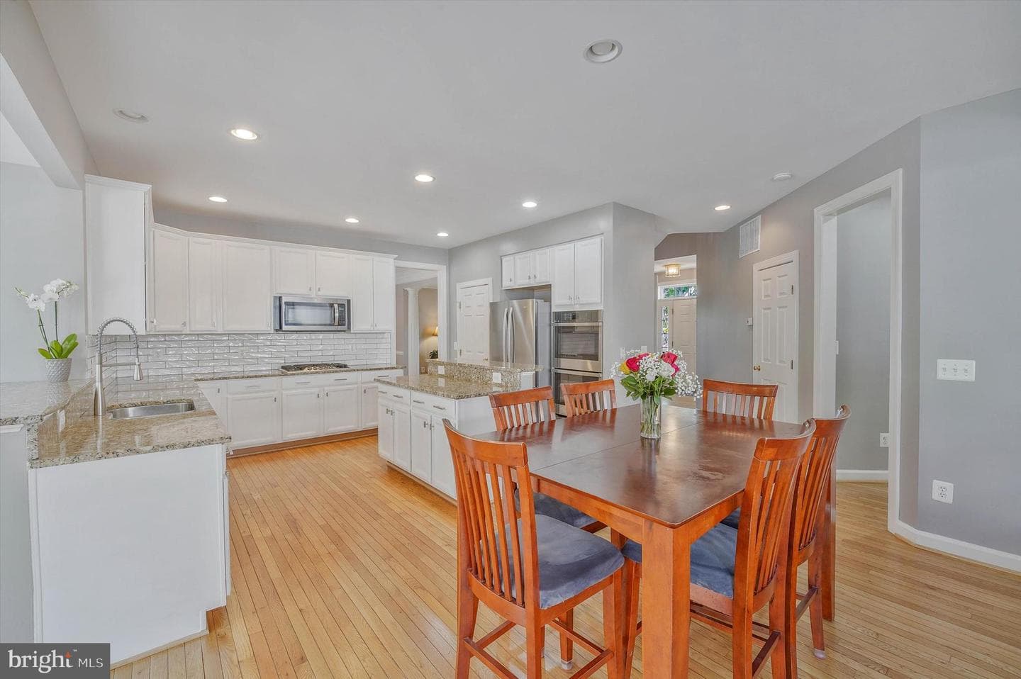 6519 Debhill Lane photo 27