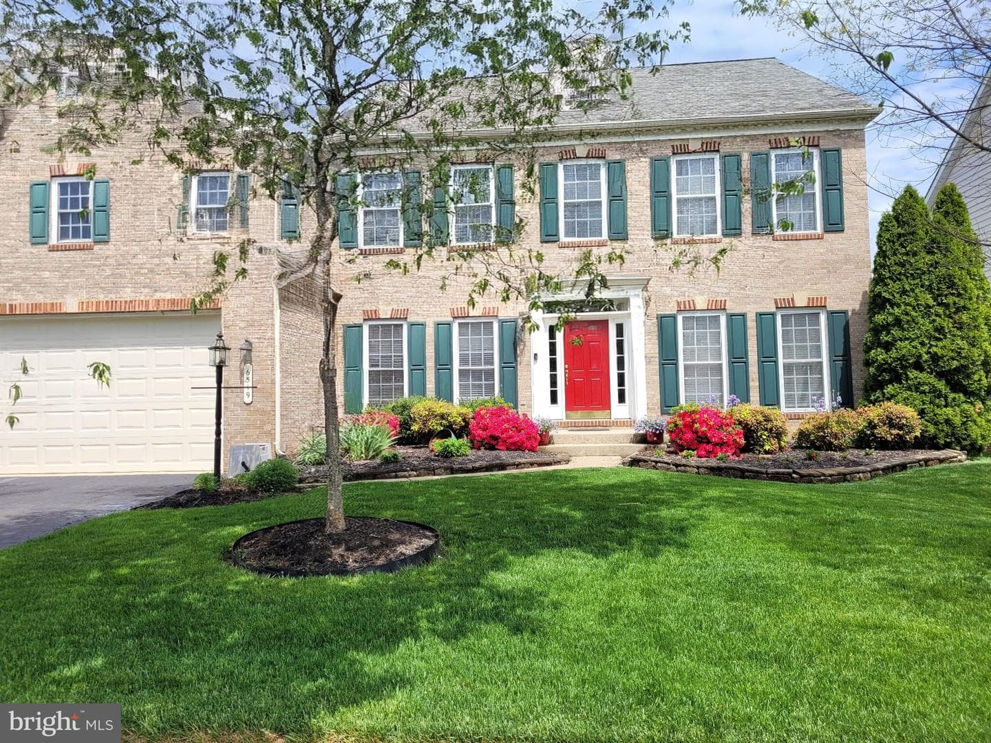 6519 Debhill Lane photo 3