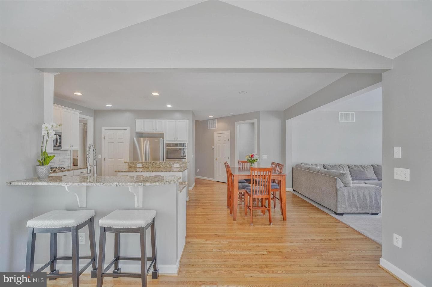 6519 Debhill Lane photo 31