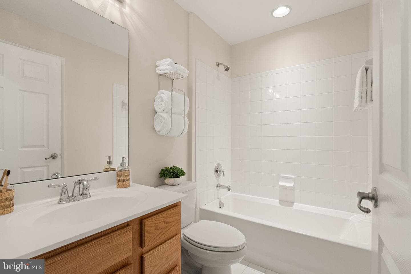 7015 Trek Way photo 34