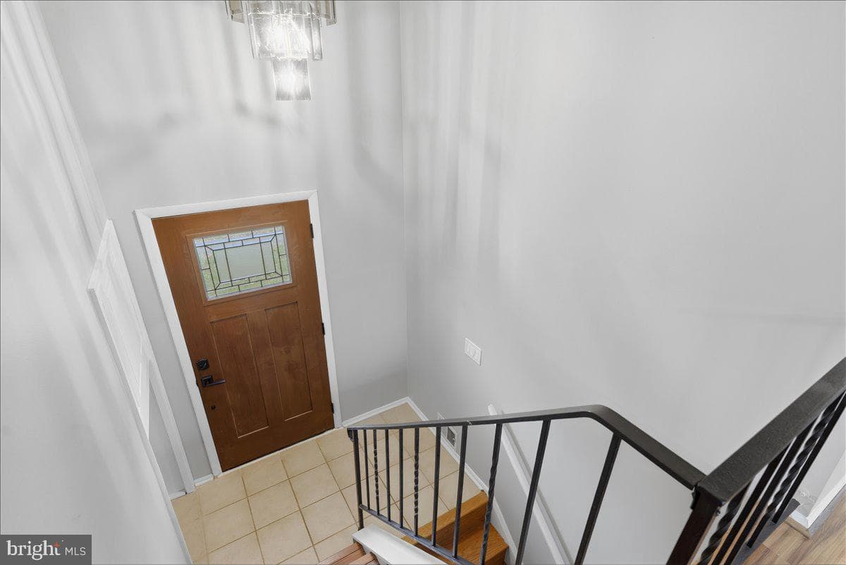 7987 Deward Court photo 6