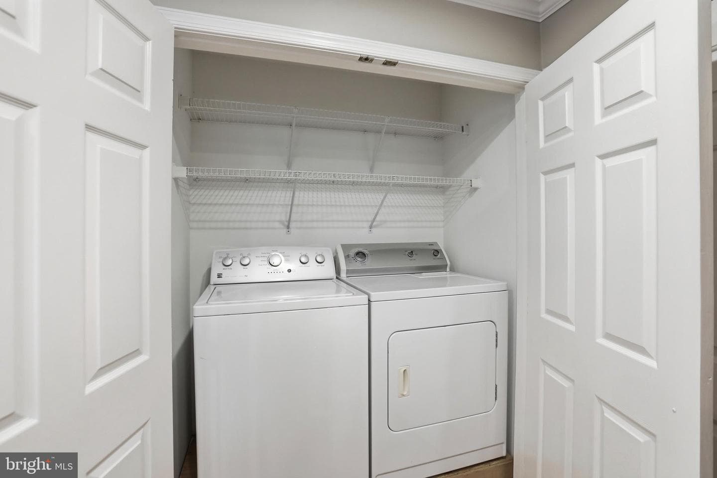 8007 Station Road photo 19