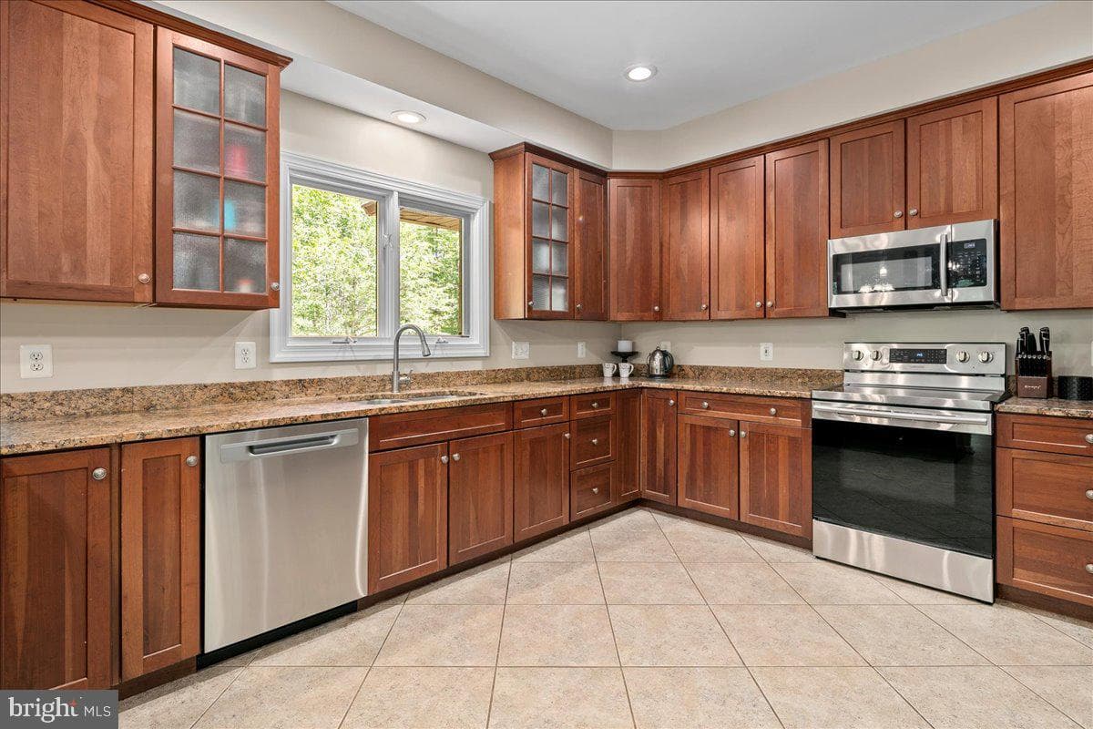 7974 Pinnacle Ridge Drive photo 31