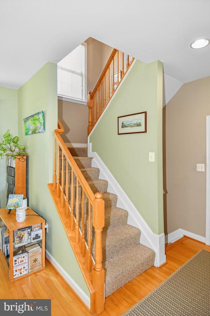 5977 Tapestry Drive photo 19