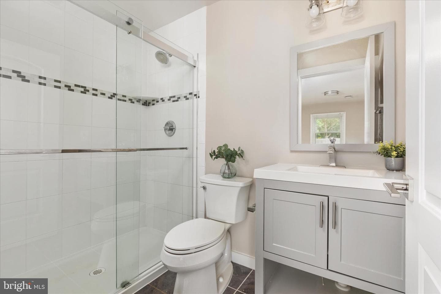 14013 Glenkirk Road photo 16