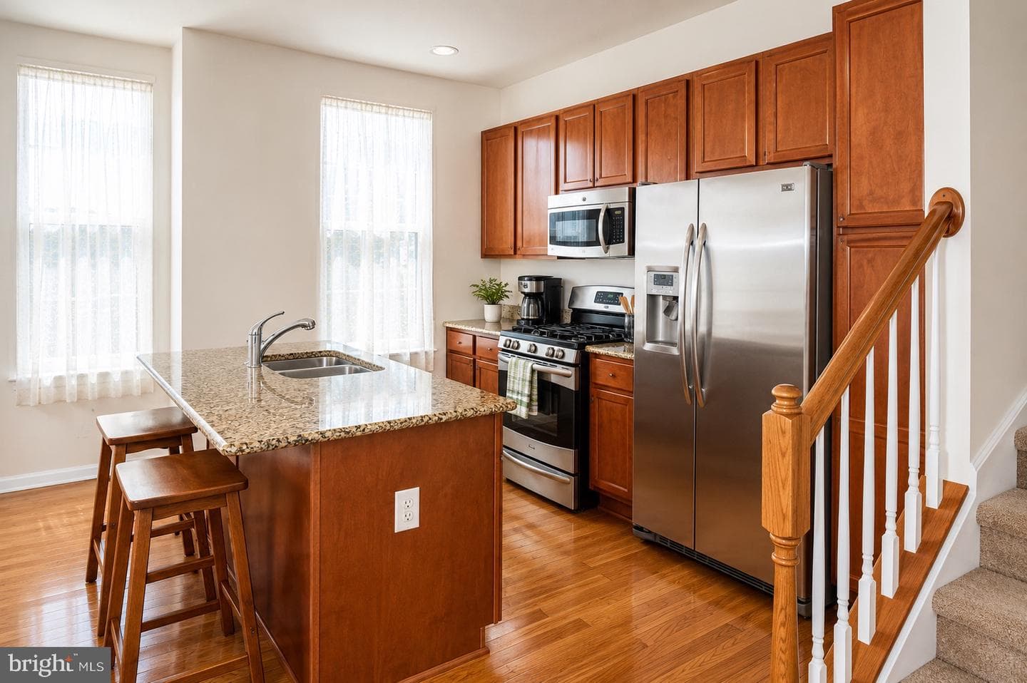 2889 Chinkapin Oak Lane photo 3
