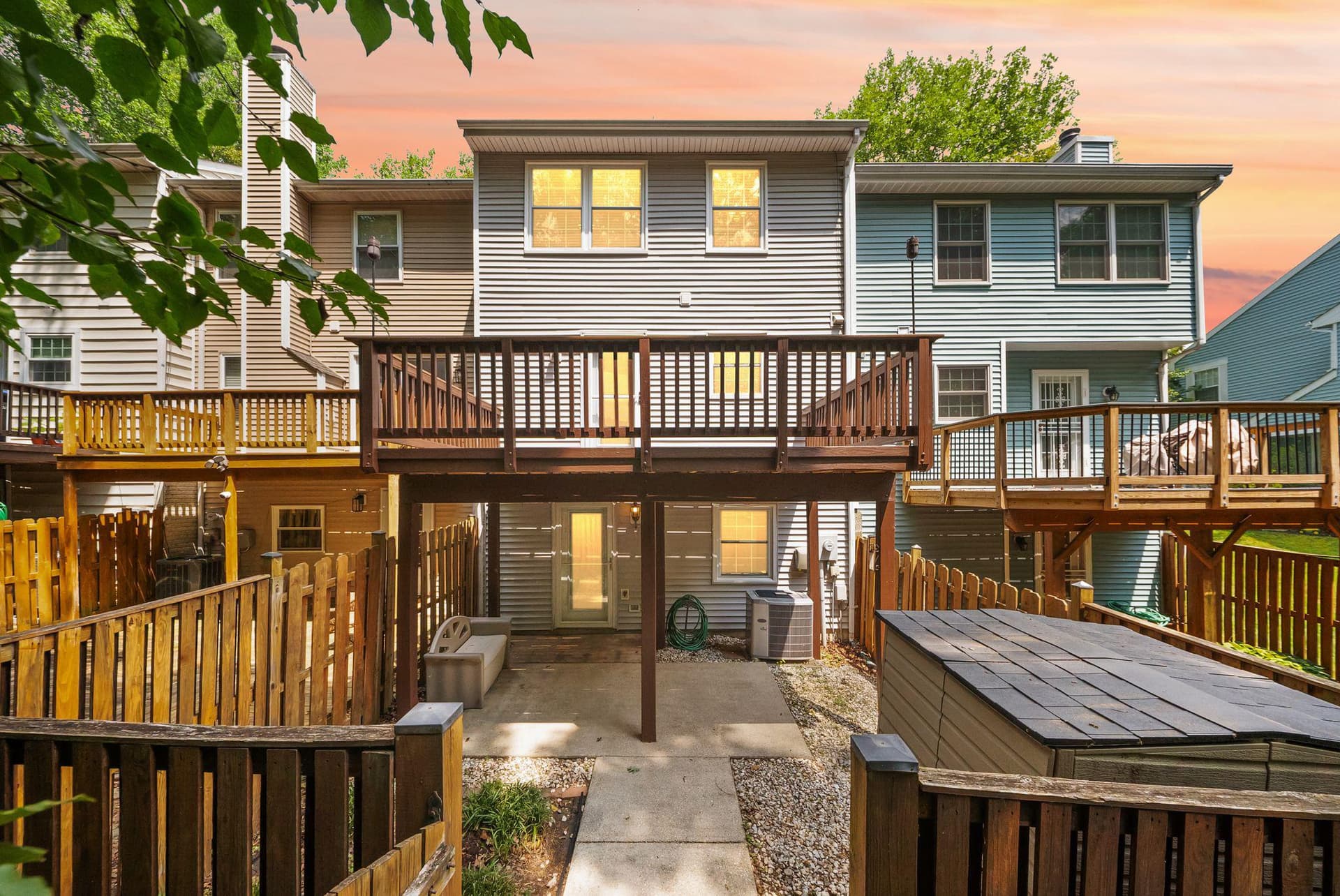 15325 Waters Edge Court, Dumfries
