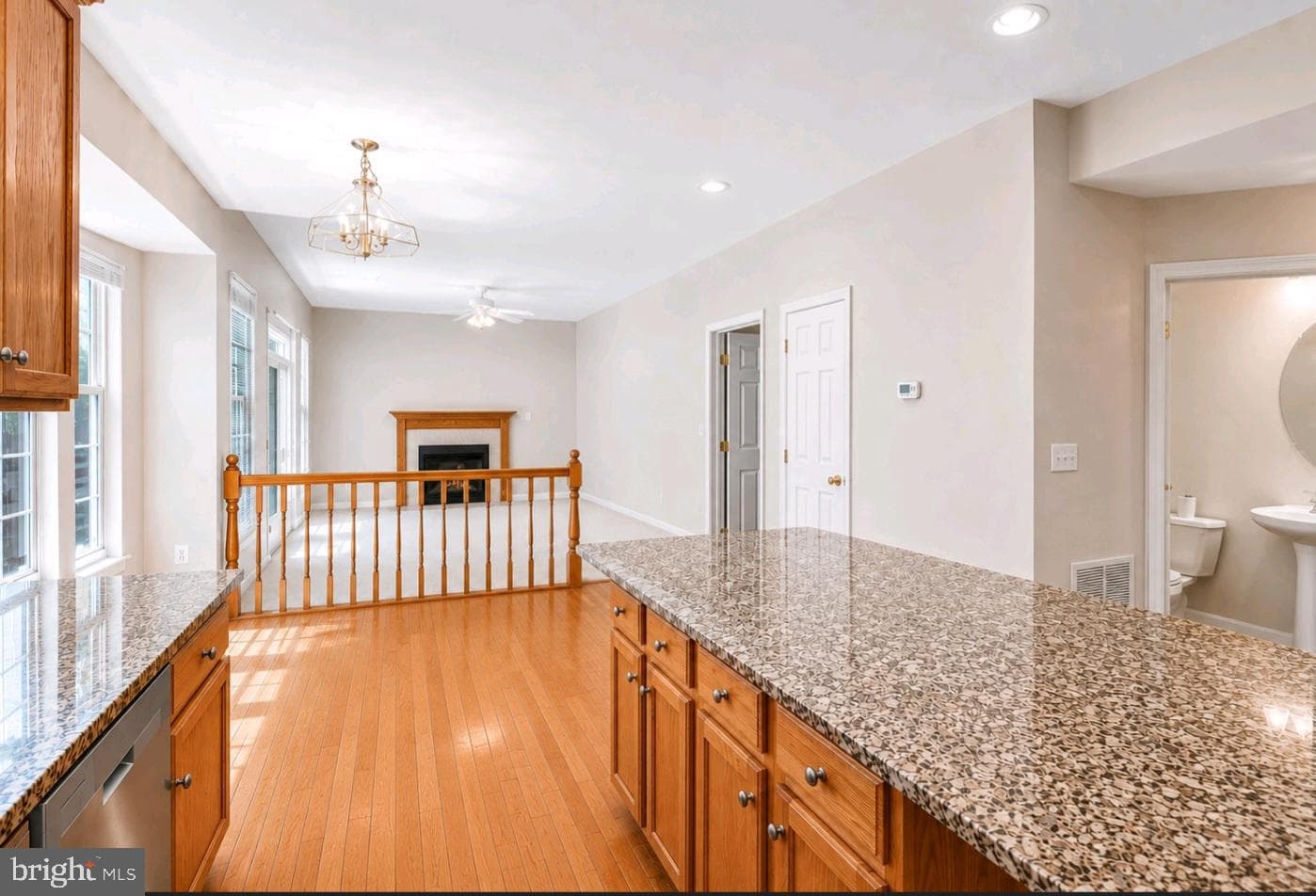 17602 Deweys Run Lane photo 12