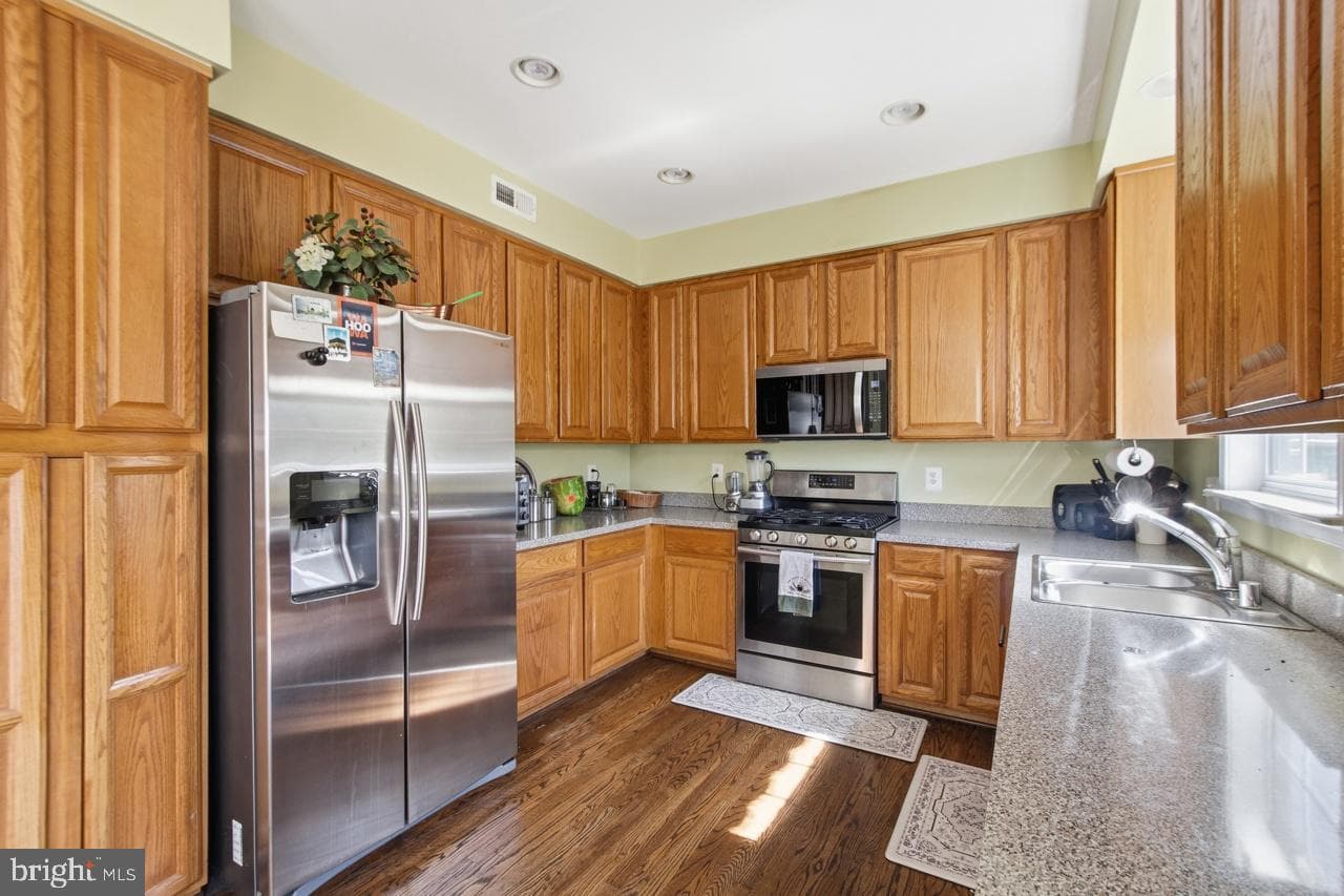 5667 Northton Court photo 18