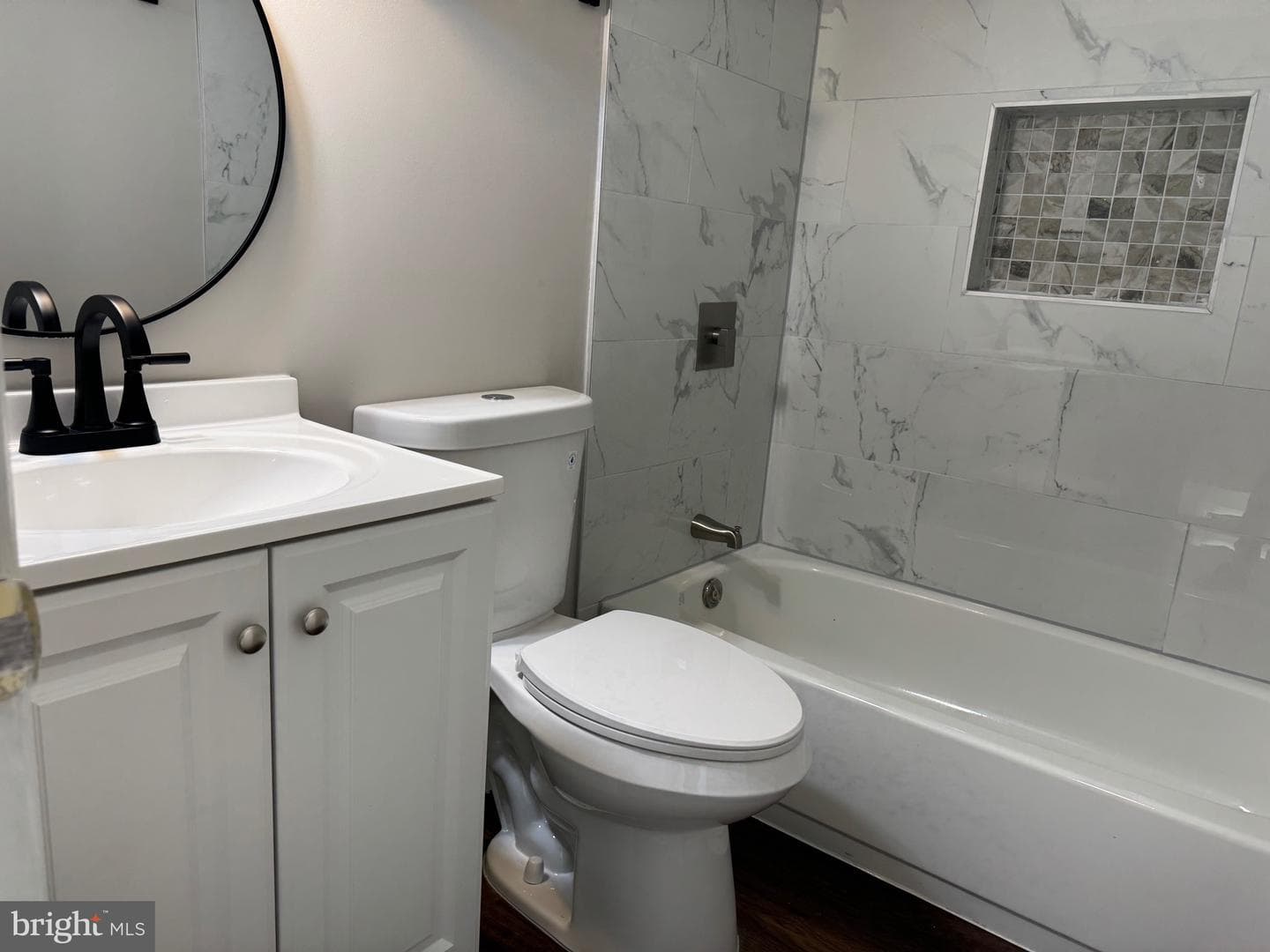 5372 Seneca Court photo 14