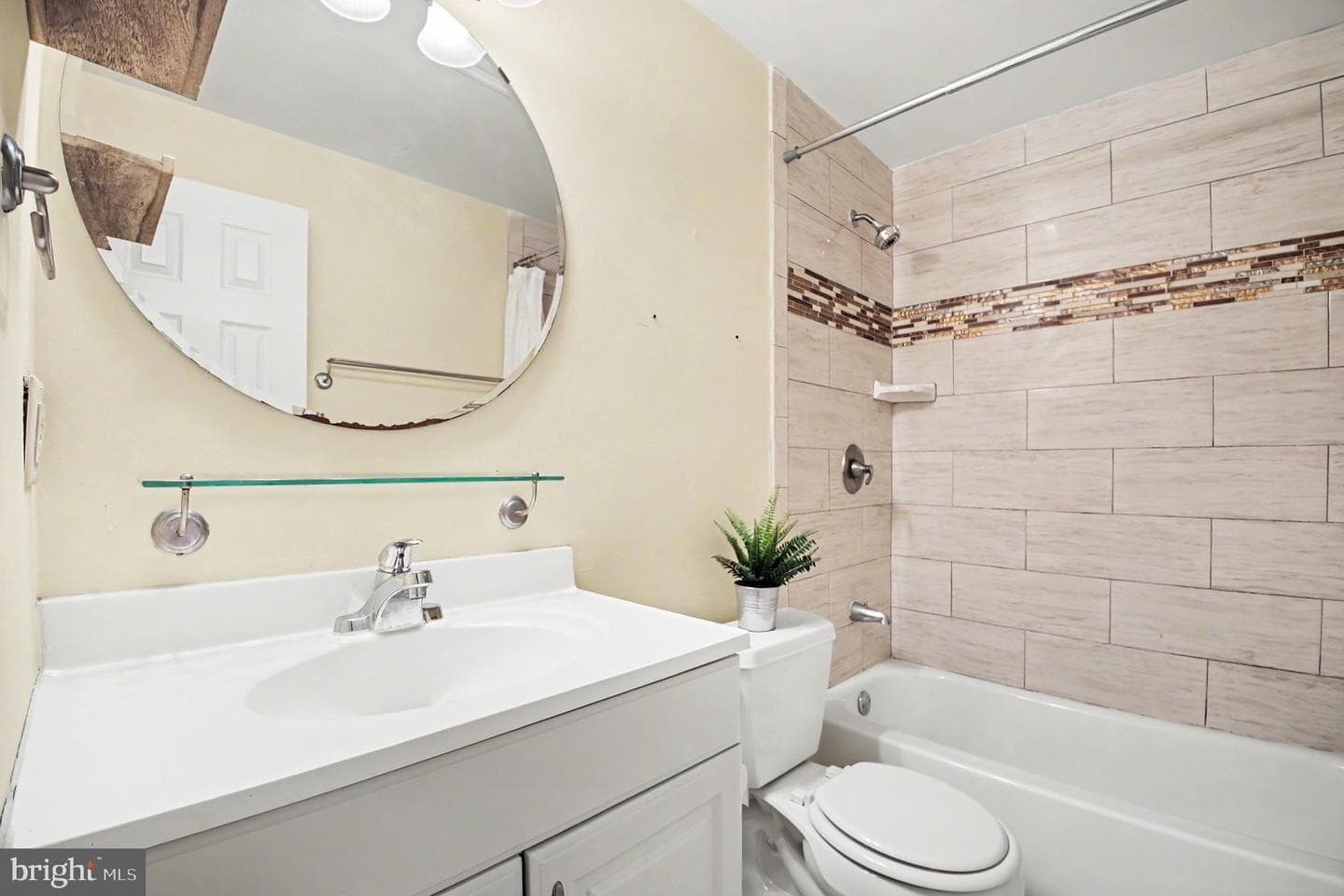 4918 Longhorn Dr photo 8