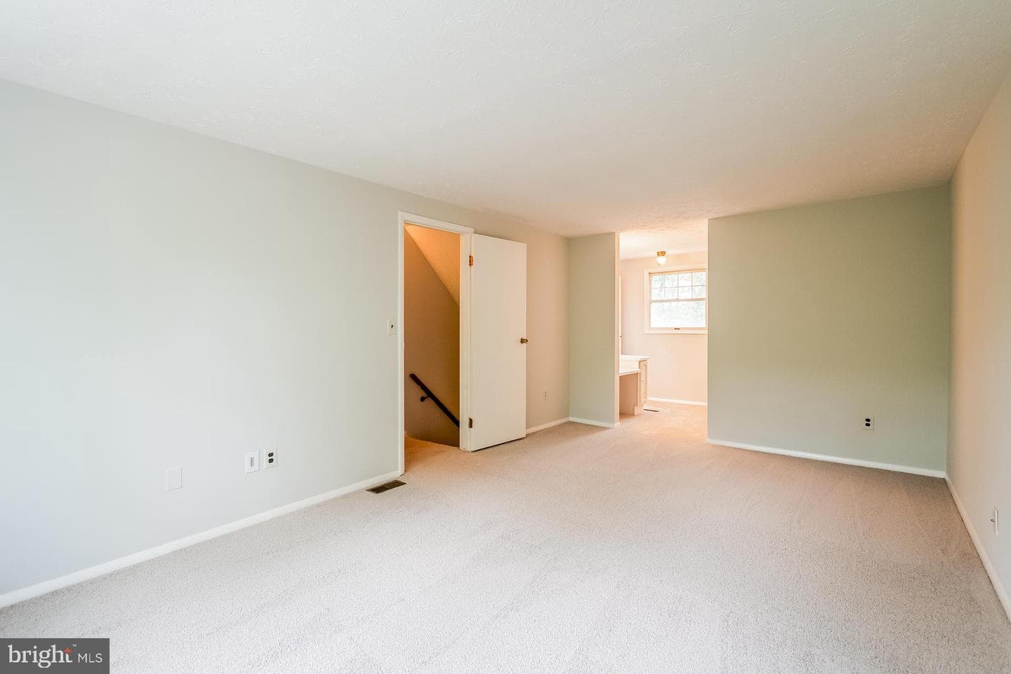 9908 Rickover Court photo 10