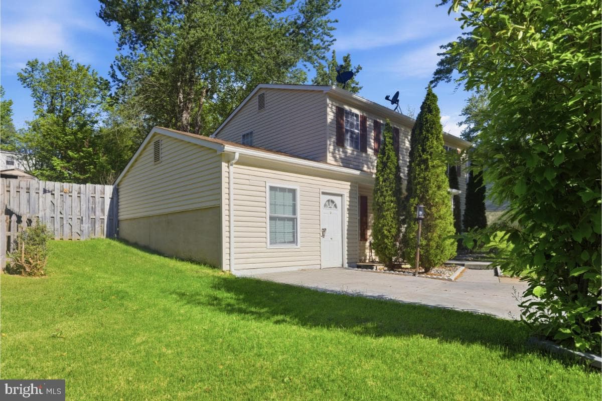 5283 Sudberry Lane photo 3