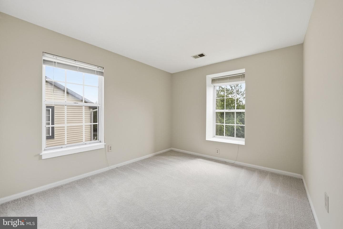 3564 Veronica Lane photo 25