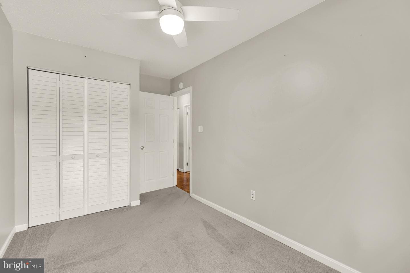 2103 Old Landing Way photo 25