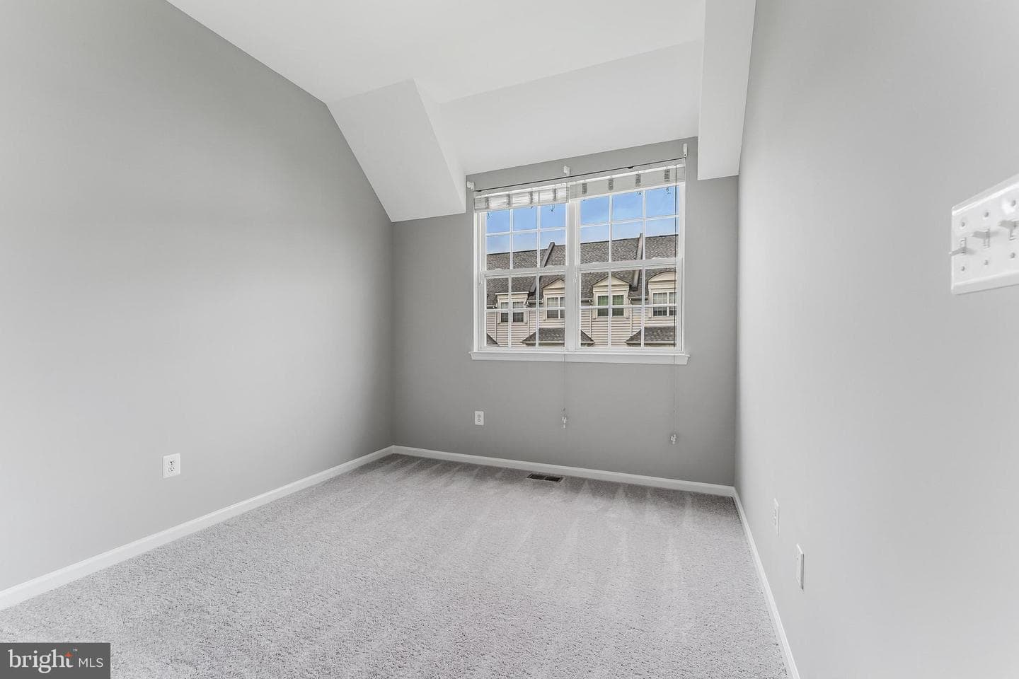 14571 Marlow Street photo 31