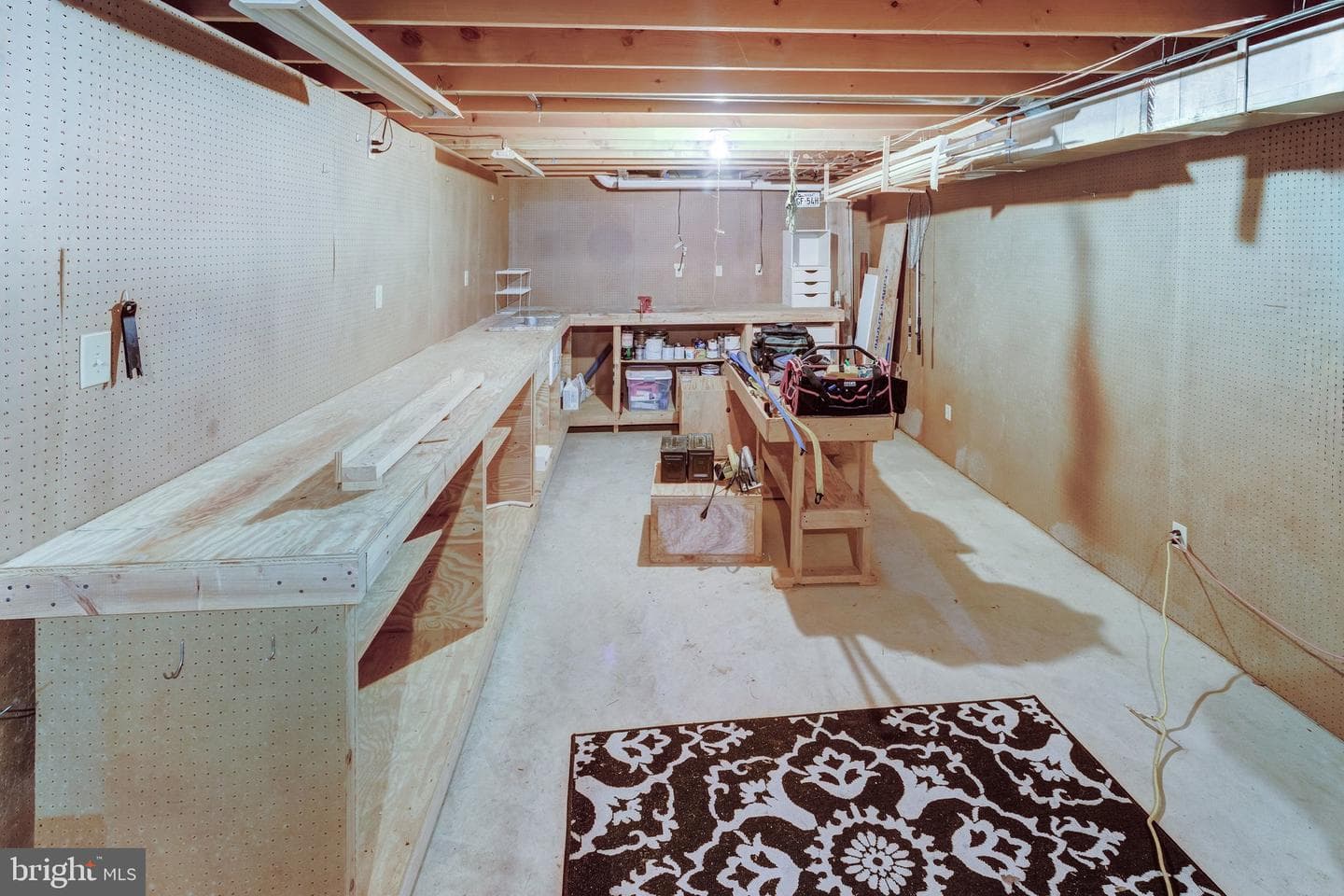 12908 Roxanna Court photo 36