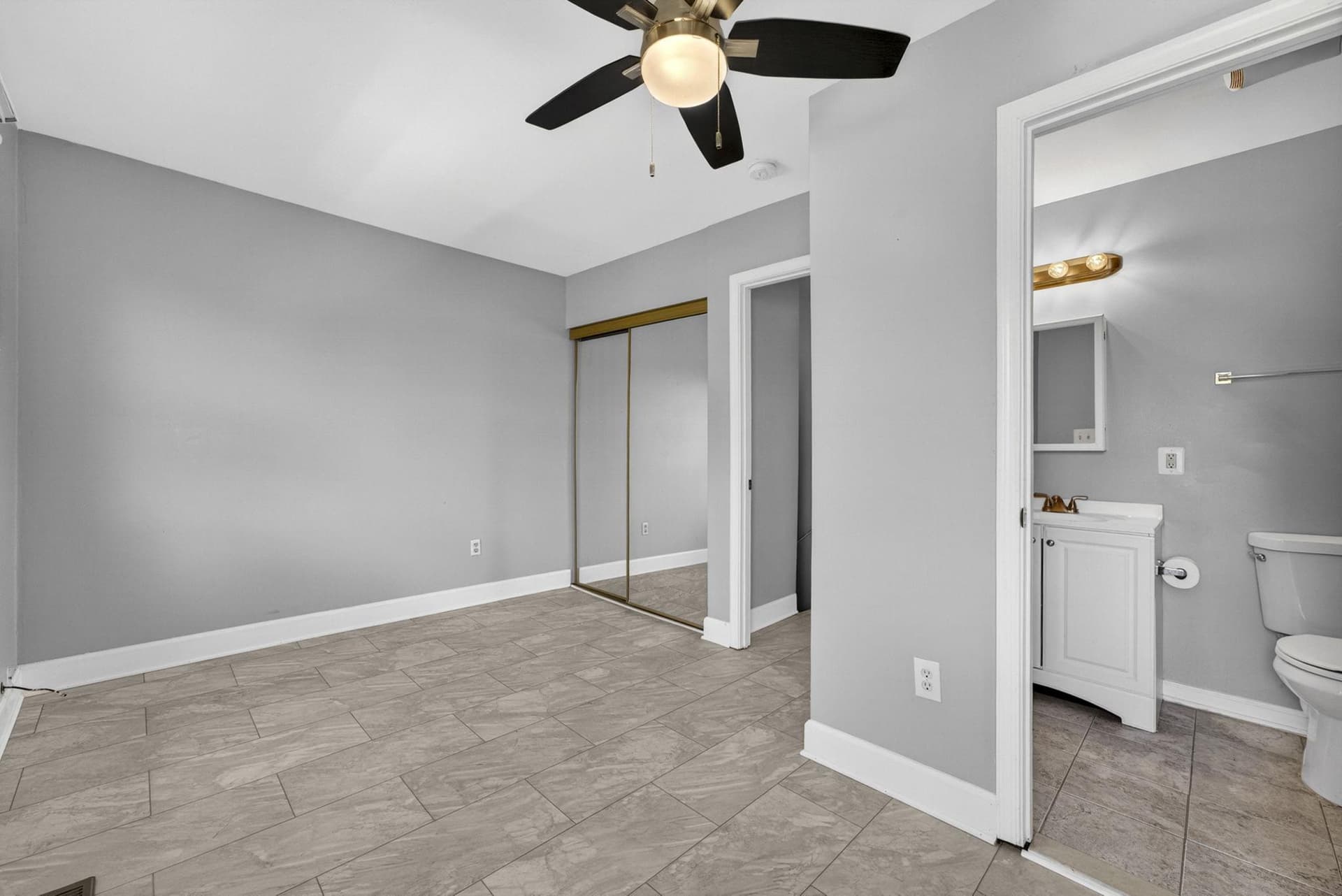 8636 Newton Place photo 10