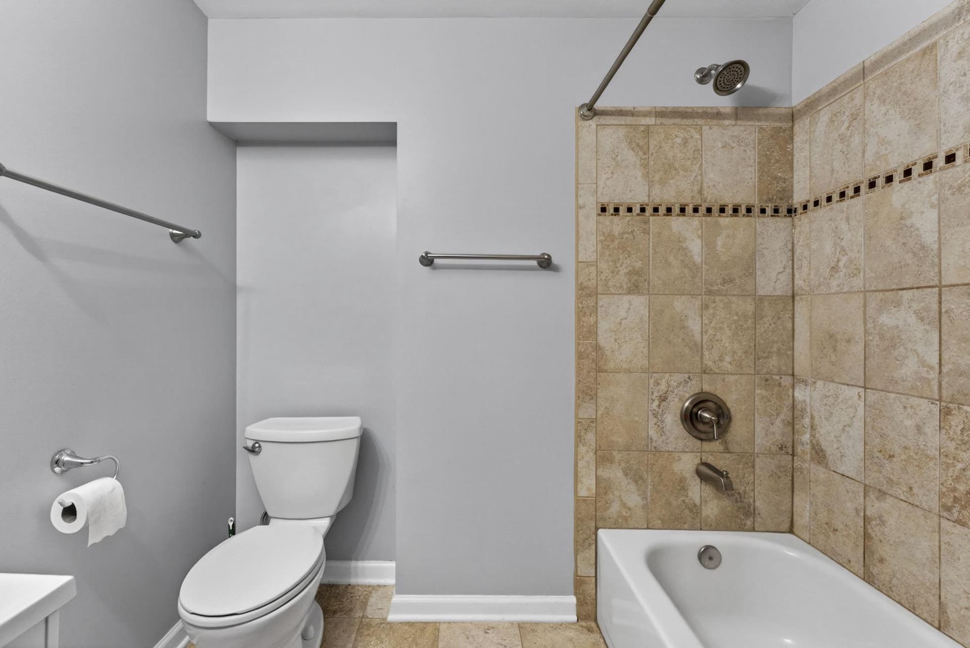 8636 Newton Place photo 19