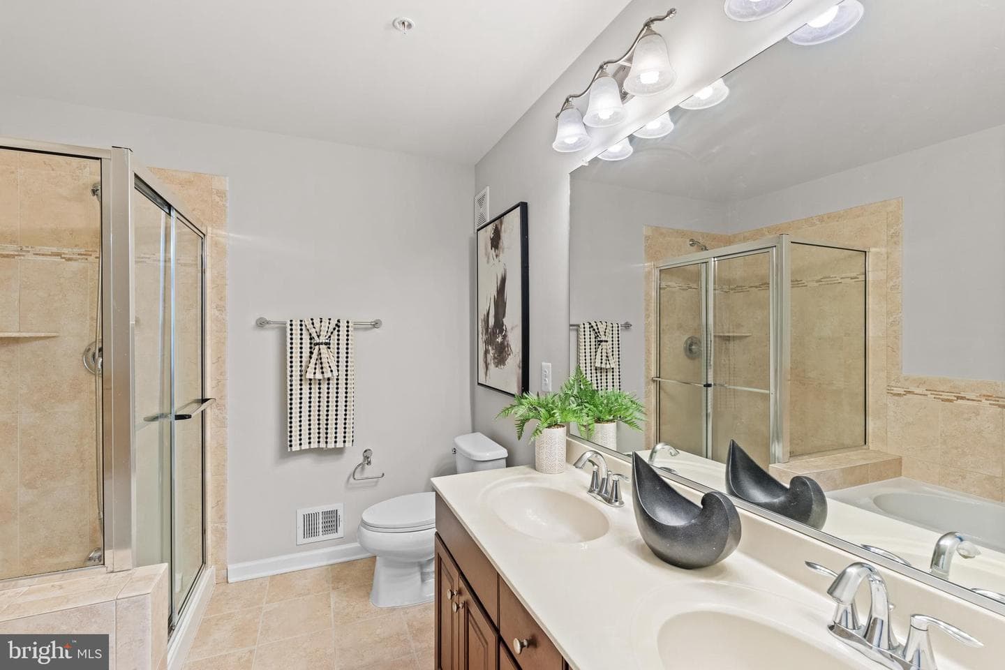 15324 Kensington Park Drive photo 15