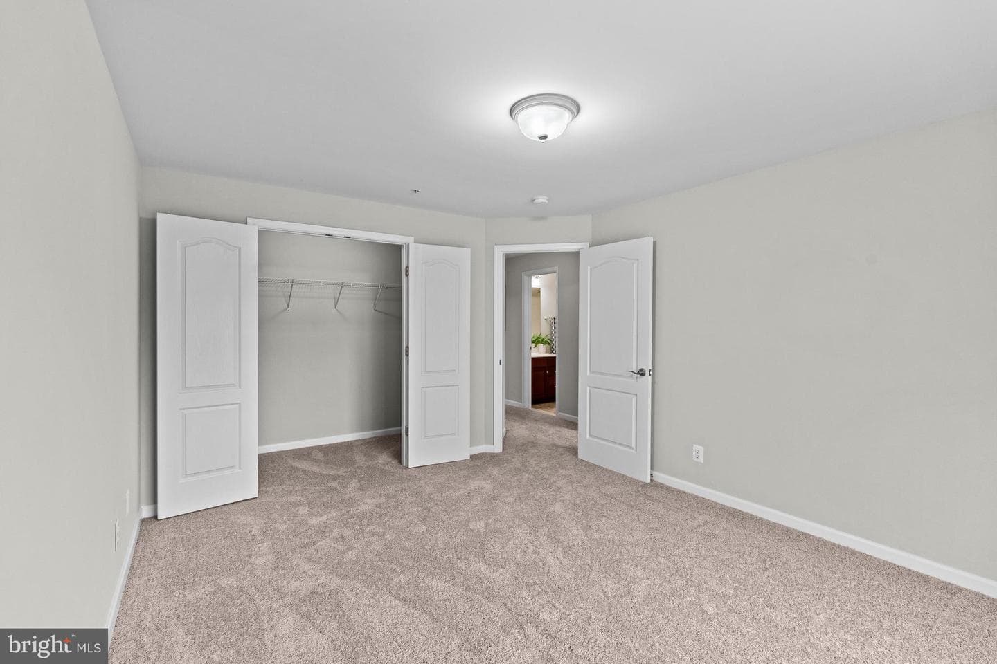 15324 Kensington Park Drive photo 22