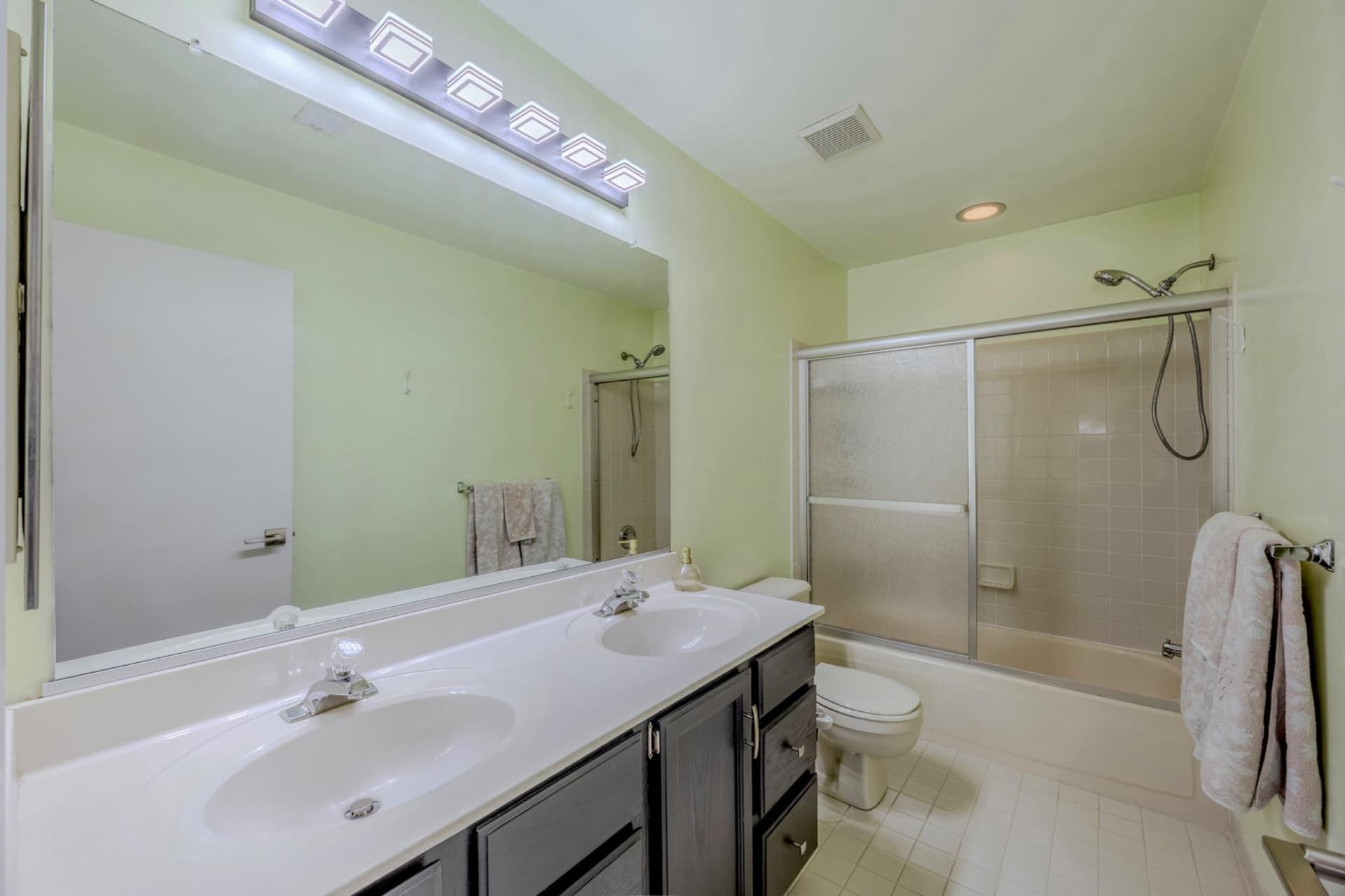15410 Wicker Court photo 23