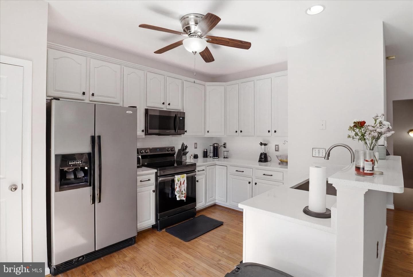 8812 Fenimore Place photo 12