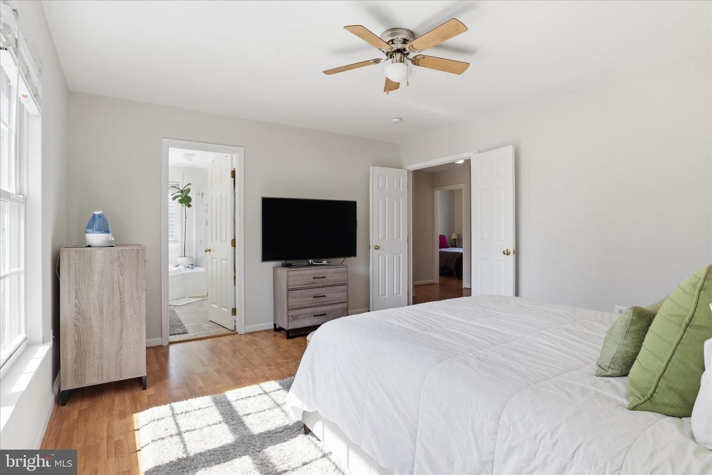 8812 Fenimore Place photo 18