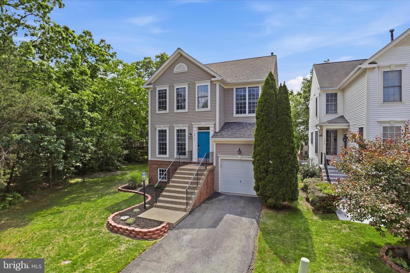 8812 Fenimore Place photo 3