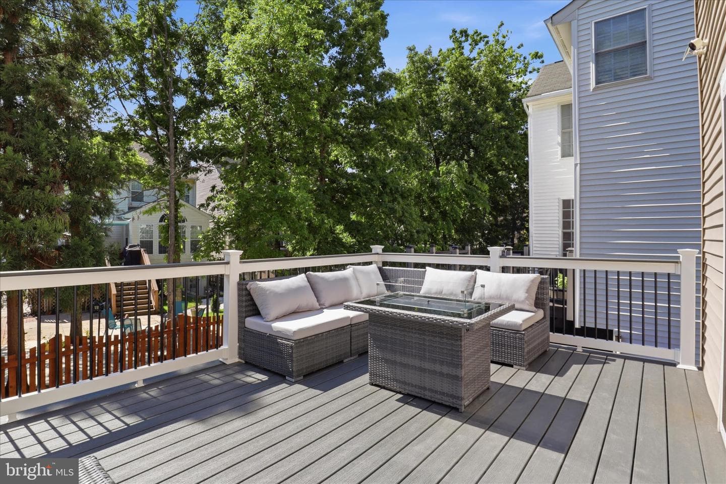 8812 Fenimore Place photo 31
