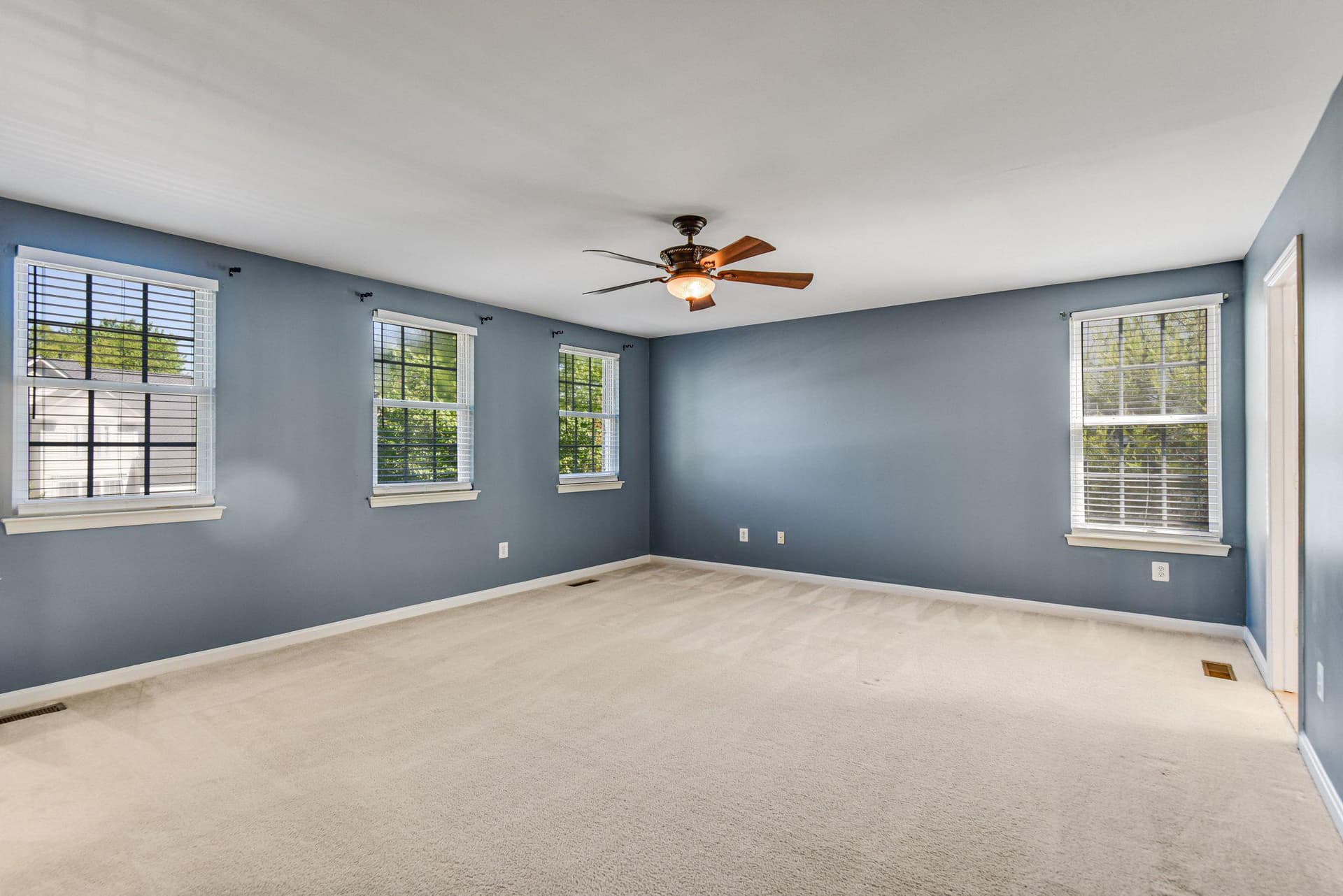 13491 Falcon View Court photo 21