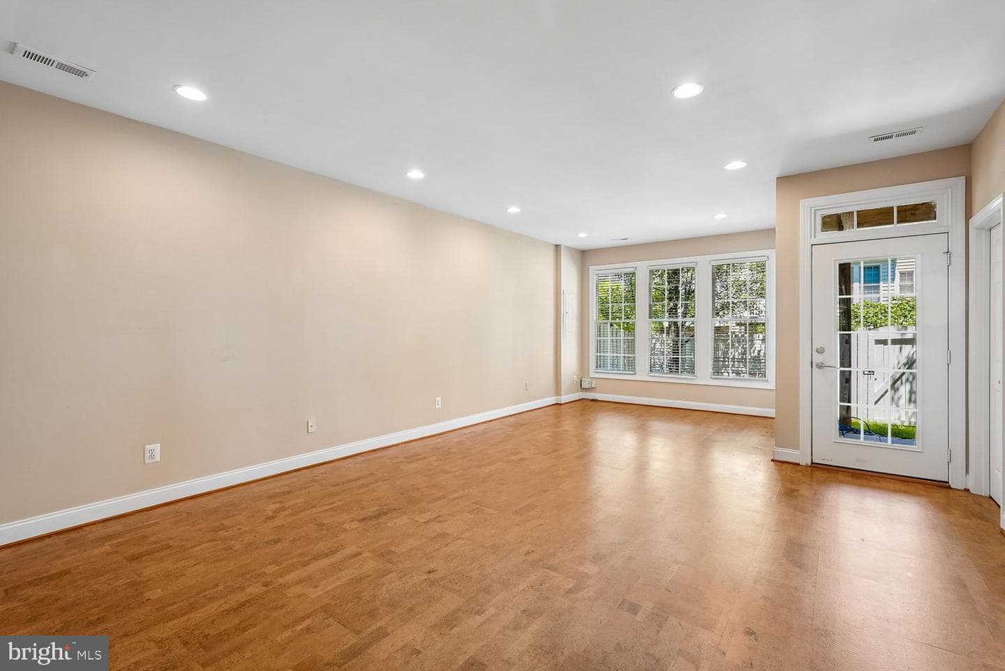 6898 Witton Circle photo 44