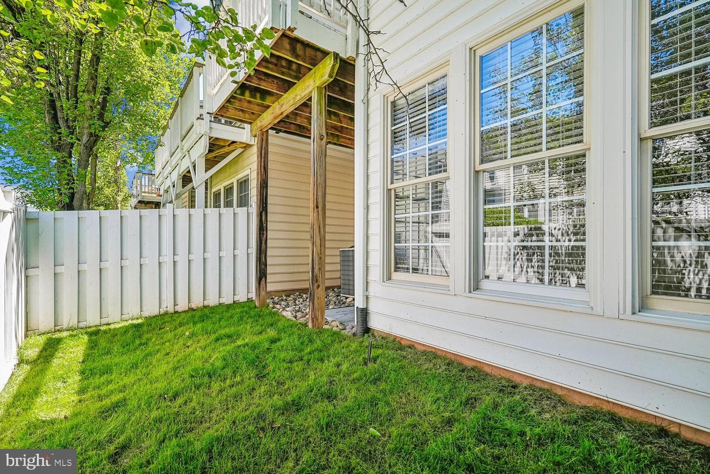 6898 Witton Circle photo 55
