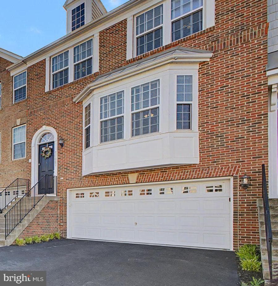 16667 Danridge Manor Drive photo 4