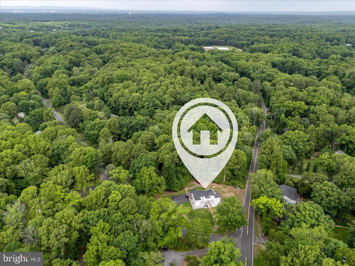 7200 Ridgeway Dr photo 3