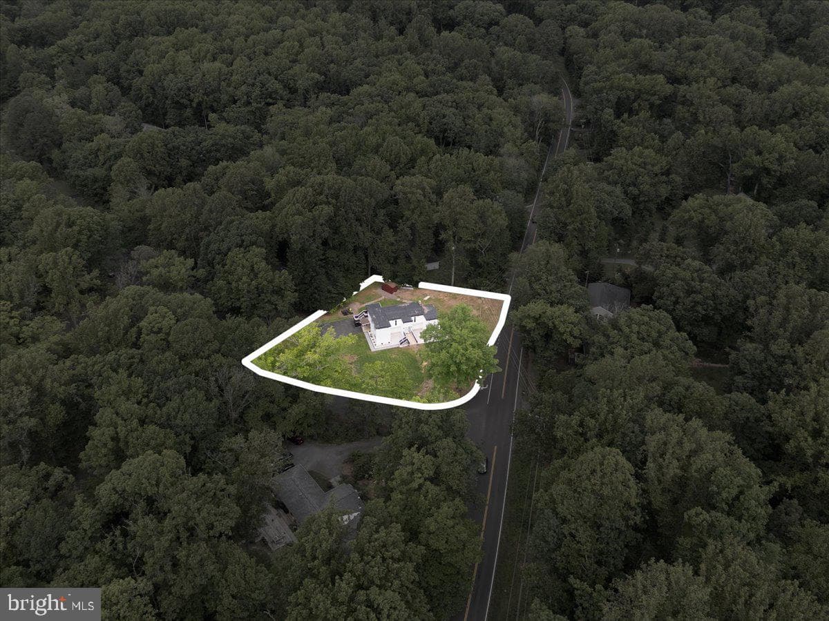 7200 Ridgeway Dr photo 5