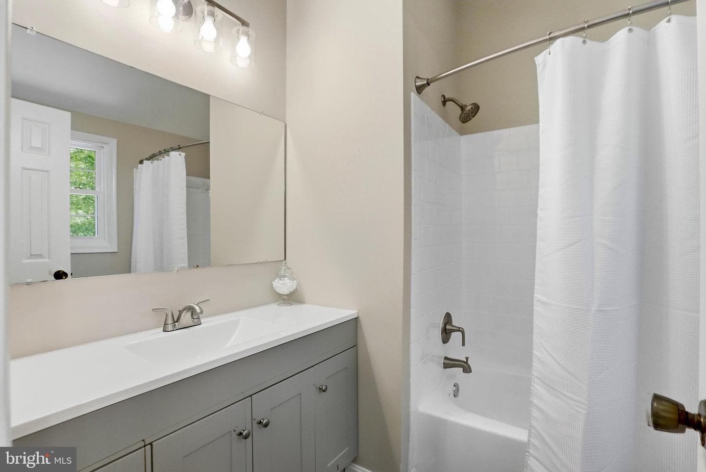 11905 Falling Creek Dr photo 22