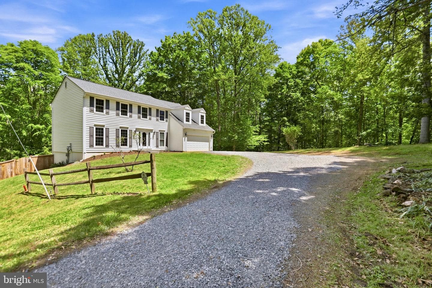 11905 Falling Creek Dr photo 3